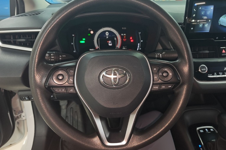 Toyota Corolla 2023 car image #11