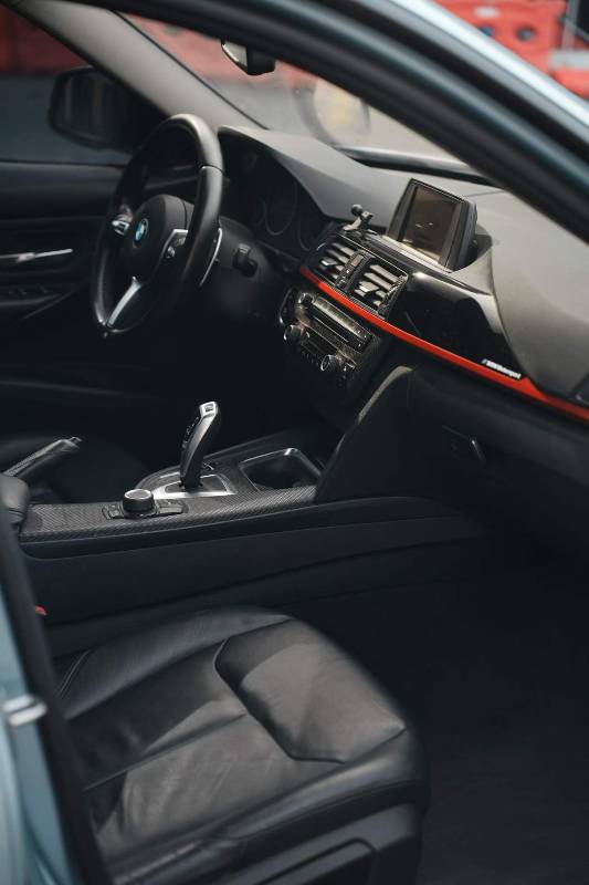 BMW 3 Series 2014 car image #8