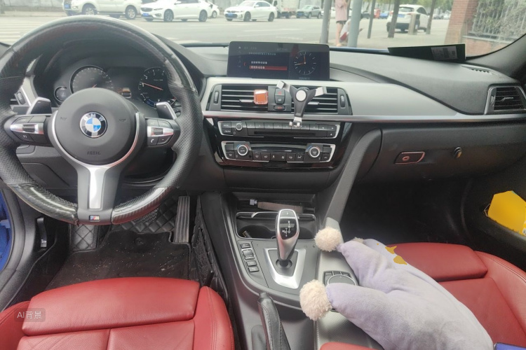 BMW 3 Series 2019 #11 BMW 3 Series 2019 car image #11