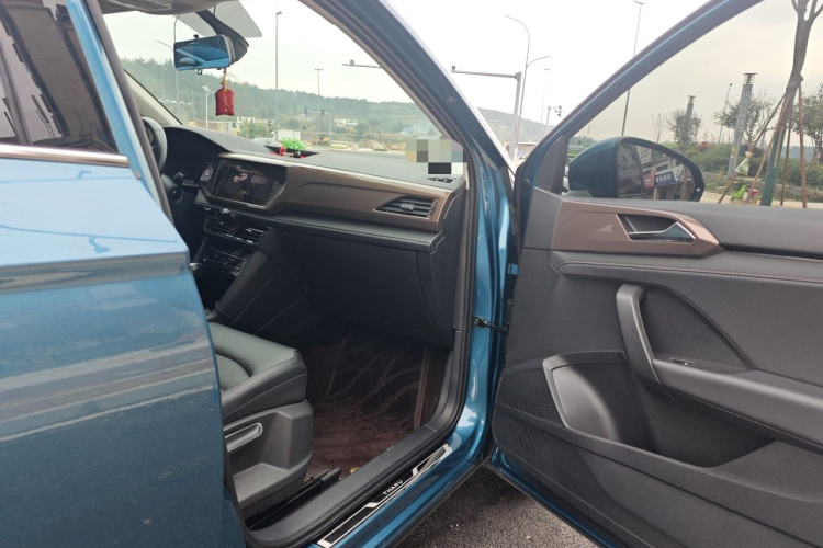 Volkswagen Tharu 2021 #21 Volkswagen Tharu 2021 car image #21