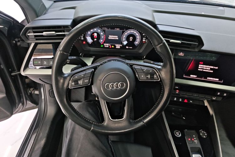 Audi A3 2022 immagine di auto #11