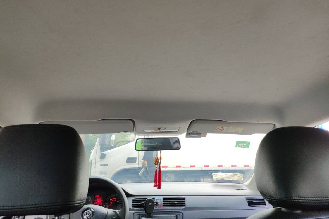 Volkswagen Santana 2019 car image #20