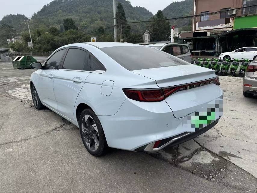 2022 image de voiture #4