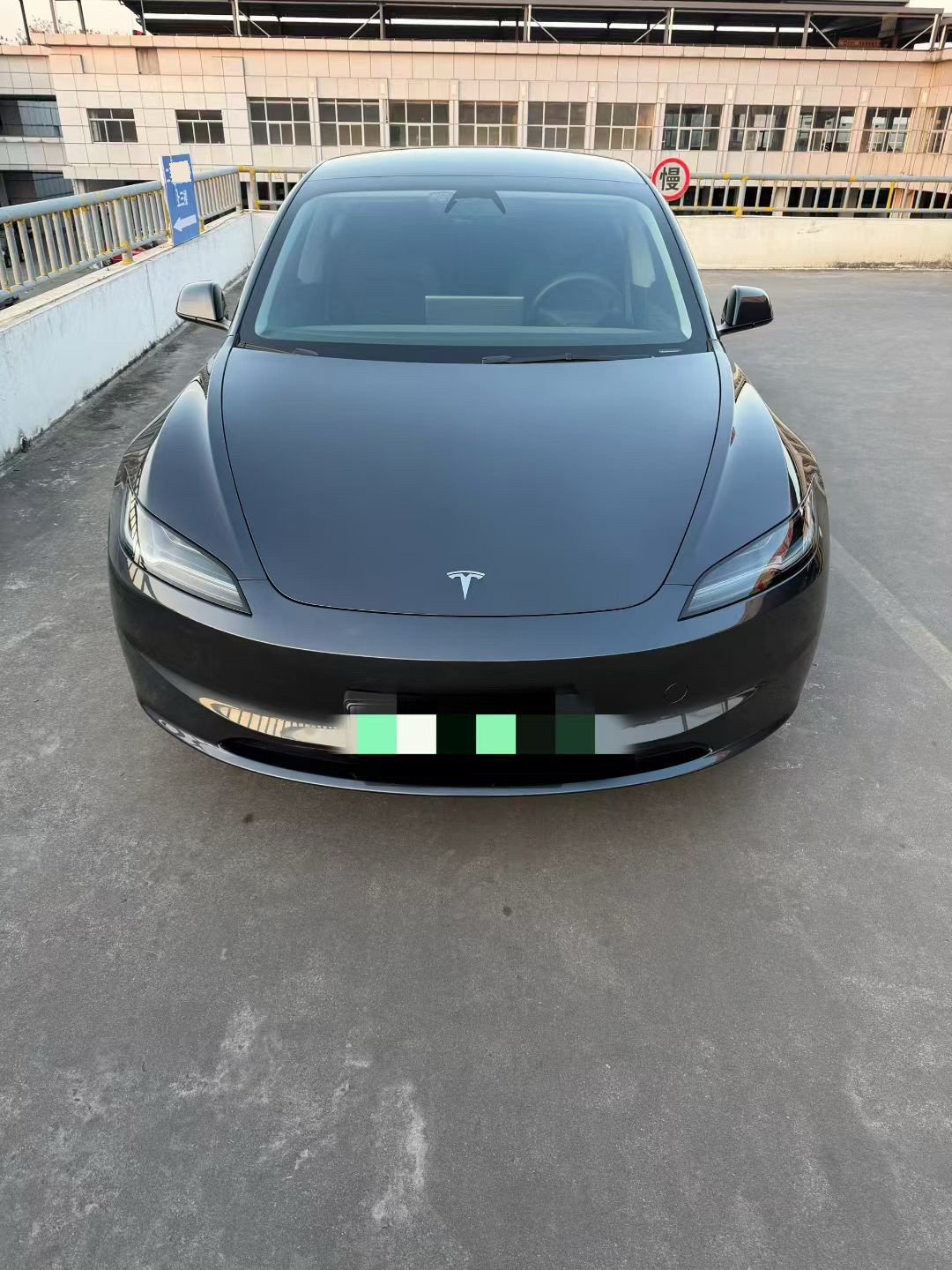 Tesla Model 3 2025 #2 Tesla Model 3 2025 car image #2