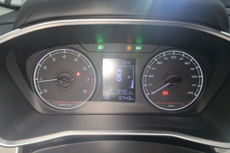 GEELY Coolray 2025 imagen de coche #12