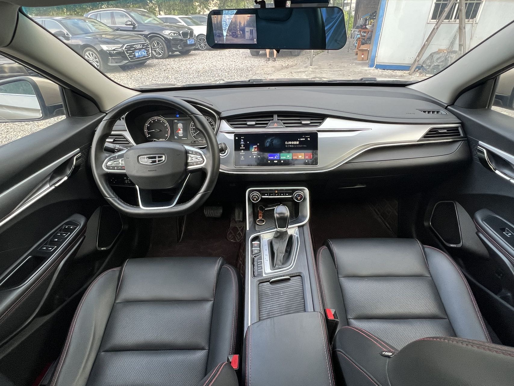 GEELY Binray 2020 imagem de carro #5