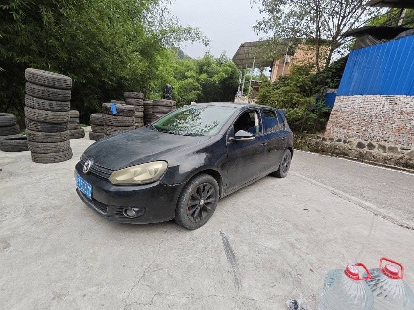 Volkswagen Golf 2012 Volkswagen Golf 2012 car image