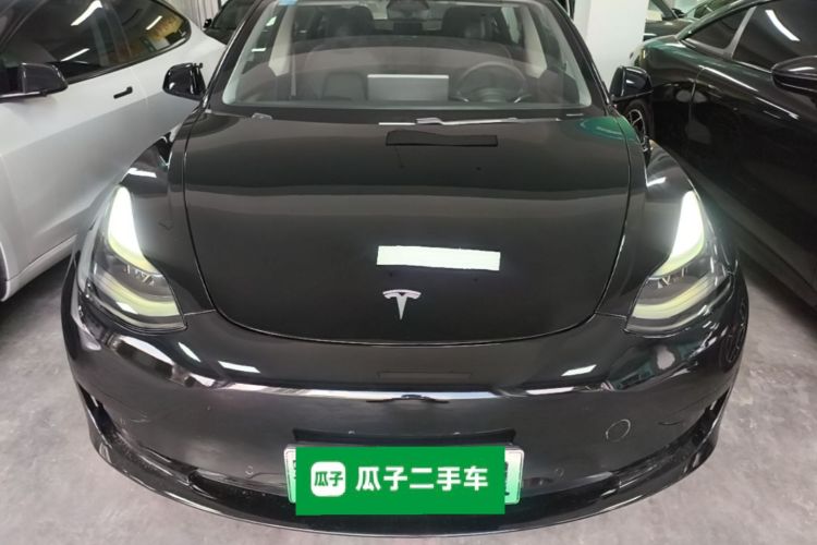 Tesla Model 3 2021 car image #3