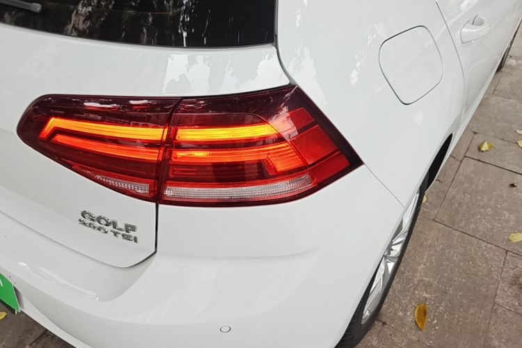 Volkswagen Golf 2019 #8 Volkswagen Golf 2019 car image #8