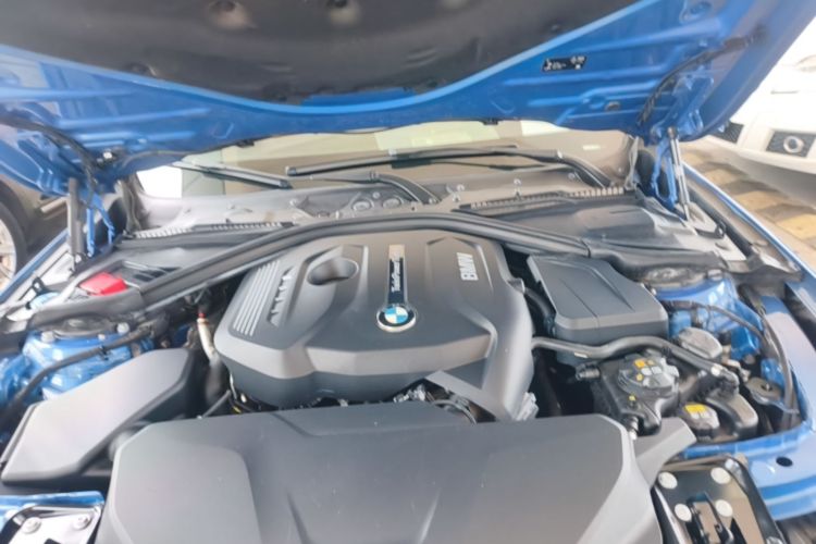 BMW 3 Series 2019 #20 BMW 3 Series 2019 car image #20