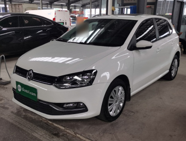 Volkswagen Polo 2017 car image 