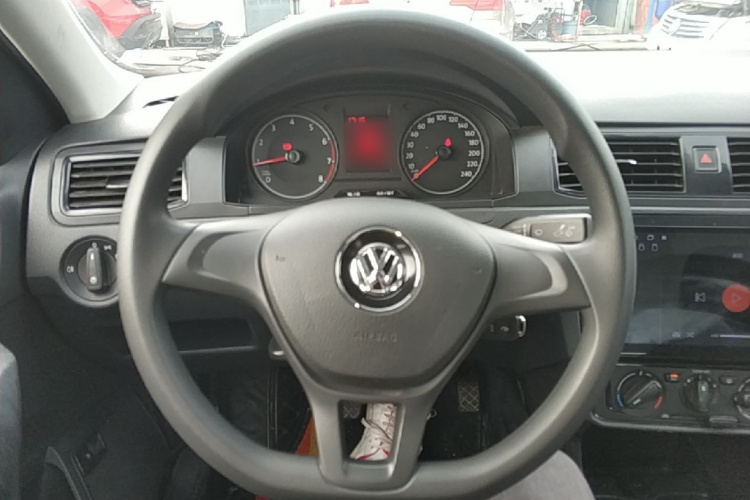 Volkswagen Santana 2017 #15 Volkswagen Santana 2017 car image #15