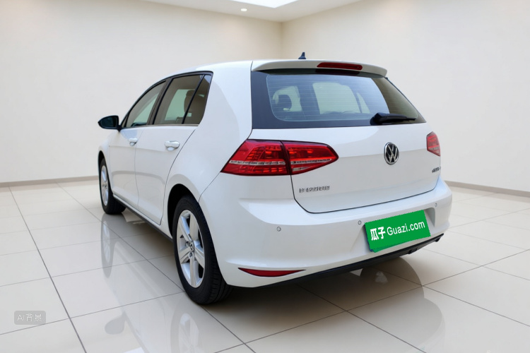 Volkswagen Golf 2015 car image #5