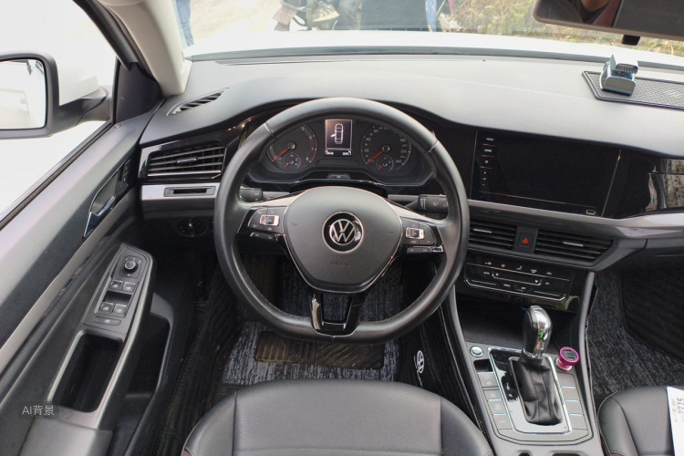 Volkswagen Bora 2021 car image #12
