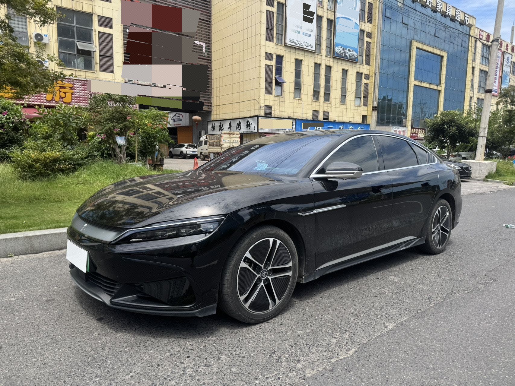BYD Han 2024 car image 