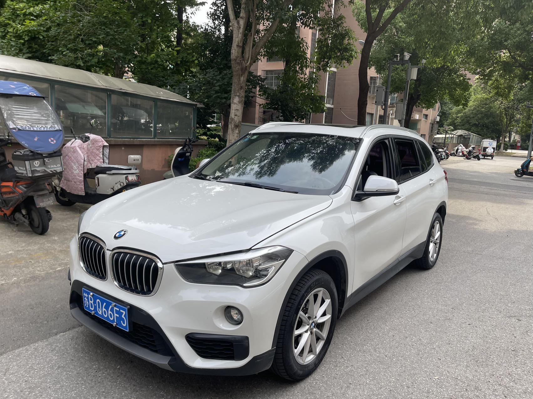 BMW X1 2017 car image 