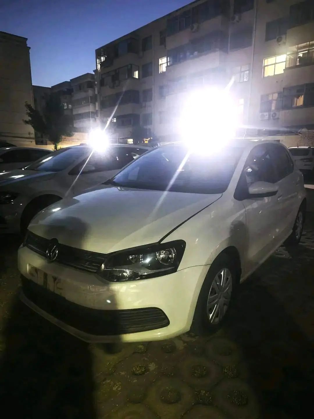 Volkswagen Polo 2019 Volkswagen Polo 2019 car image