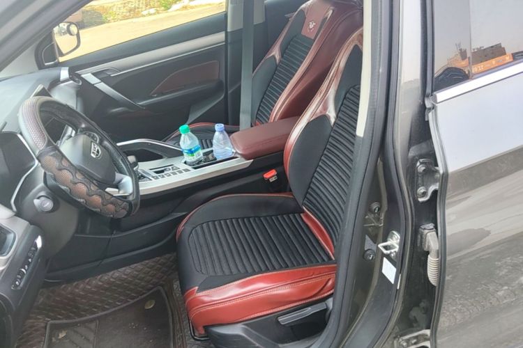GEELY Coolray 2021 #15 GEELY Coolray 2021 car image #15
