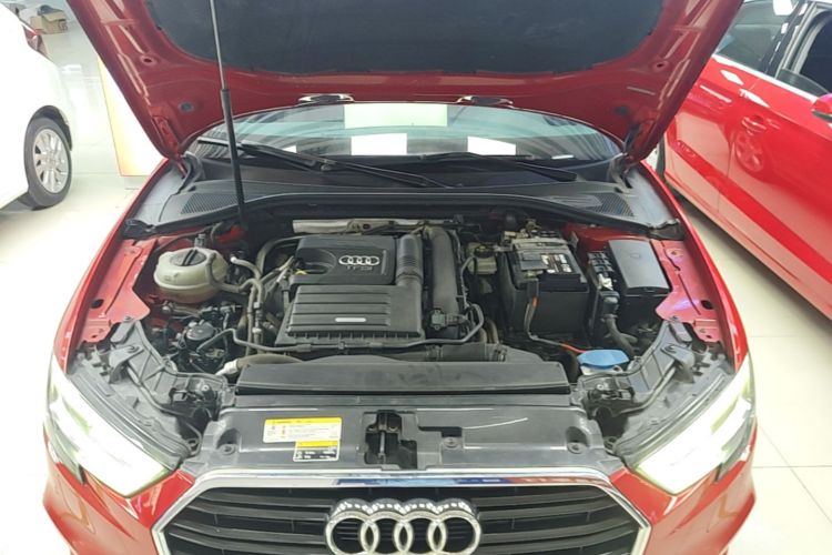 Audi A3 2019 immagine di auto #20