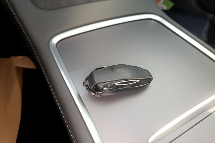 Tesla Model 3 2021 #14 Tesla Model 3 2021 car image #14