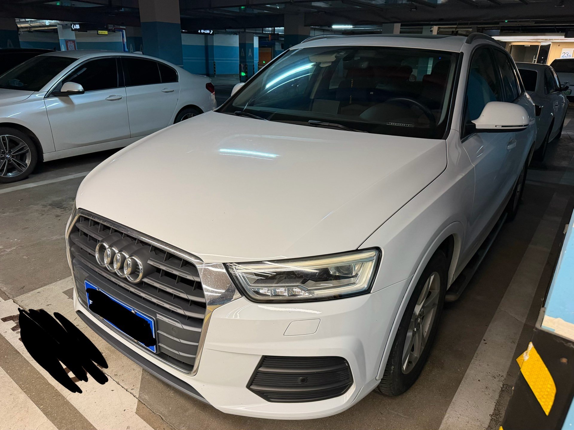 2019 immagine di auto 