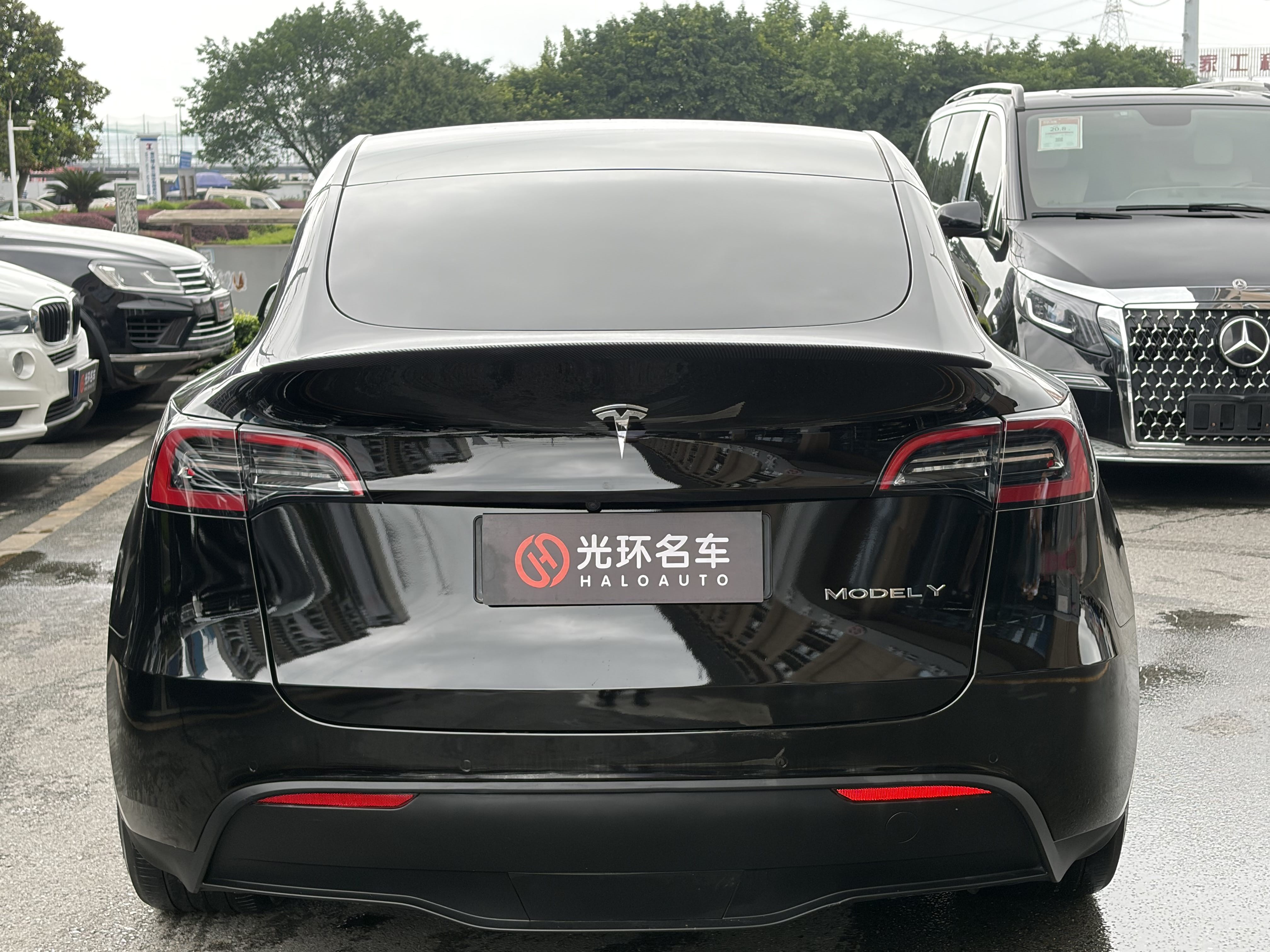 Tesla Model Y 2022 #3 Tesla Model Y 2022 car image #3