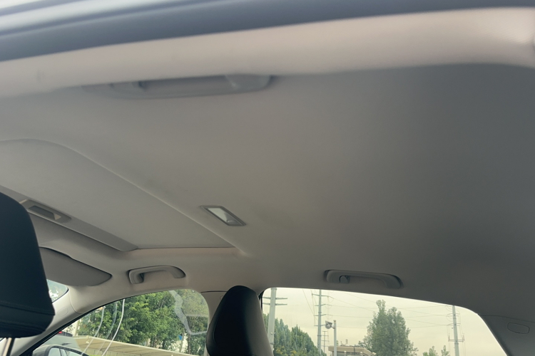 GEELY Emgrand 2021 car image #13