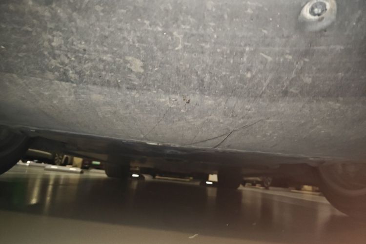Tesla Model Y 2022 car image #24