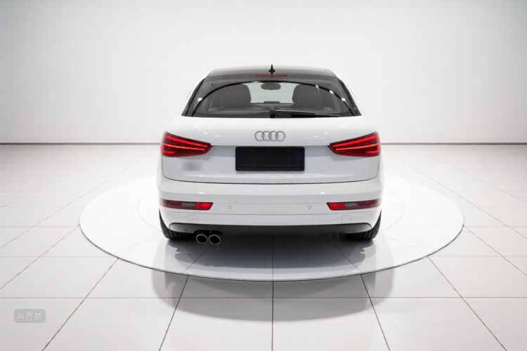 Audi Q3 2016 car image #4