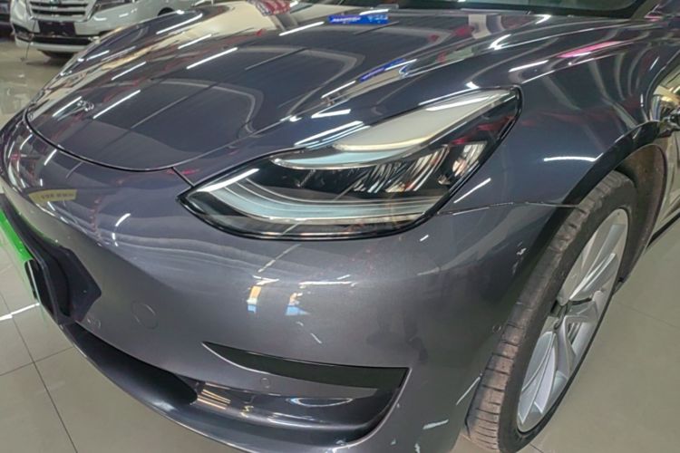 Tesla Model 3 2020 car image #23