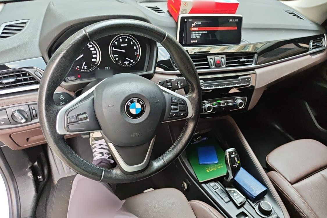 BMW X1 2020 car image #21