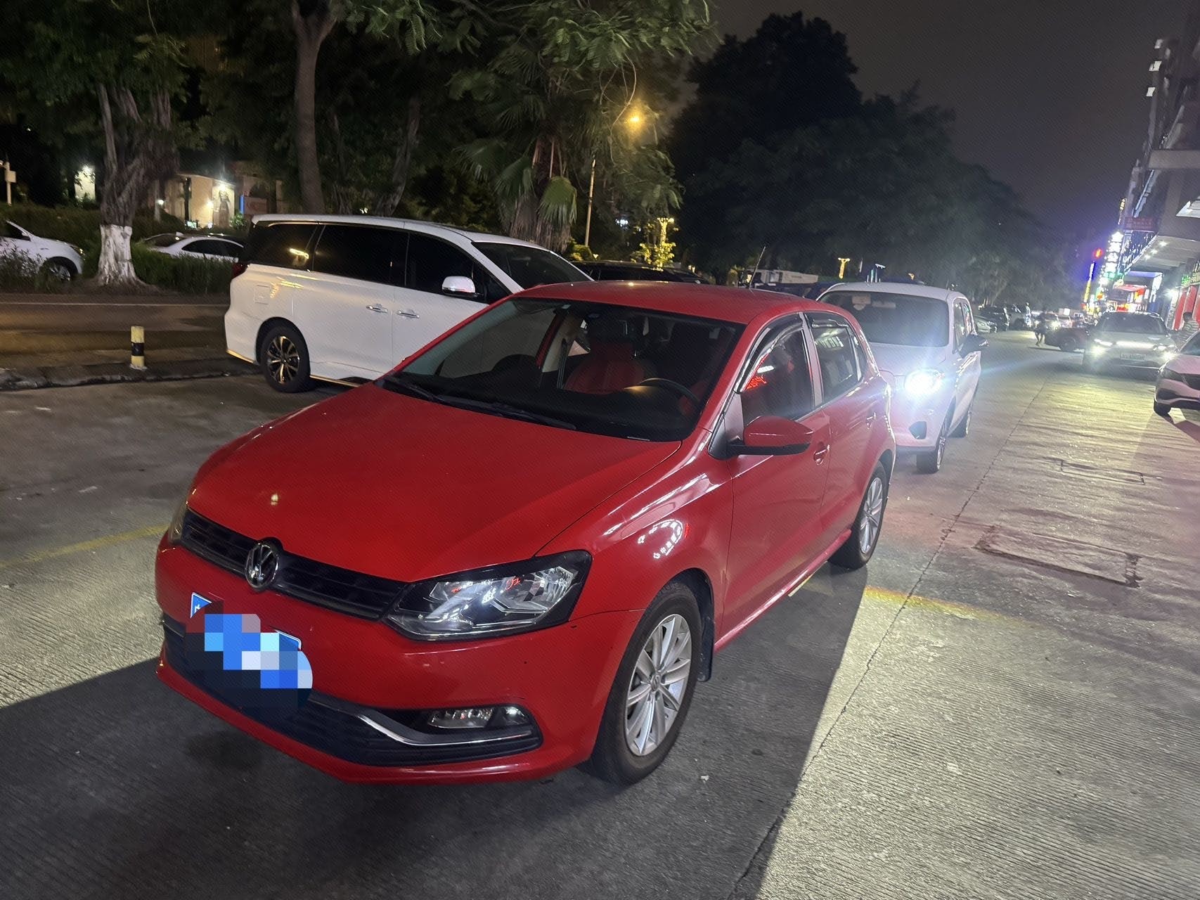 Volkswagen Polo 2014 Volkswagen Polo 2014 car image