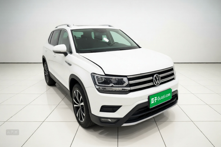 Volkswagen Tharu 2021 car image #4