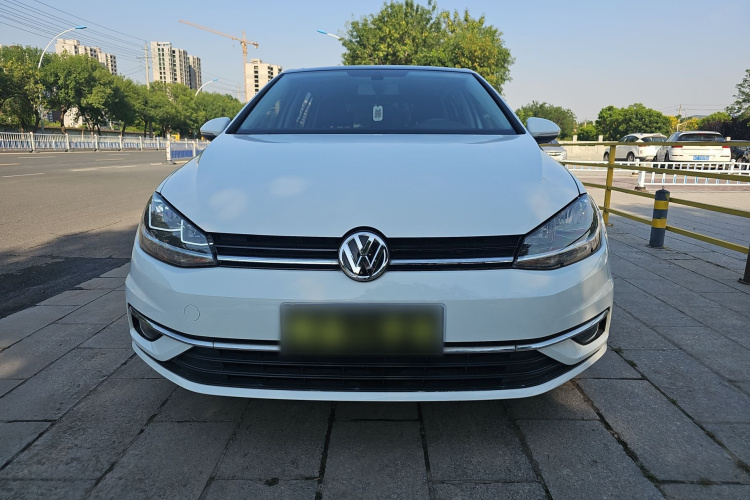 Volkswagen Golf 2019 #3 Volkswagen Golf 2019 car image #3