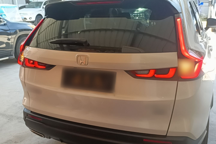 Honda CR-V 2025 car image #6