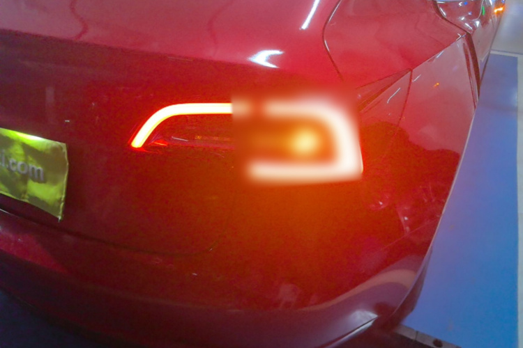 Tesla Model 3 2020 car image #8