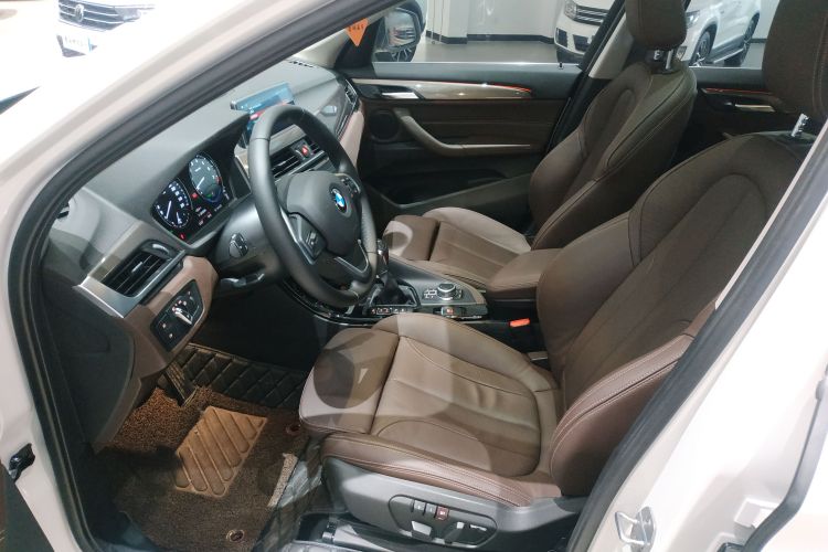 BMW X1 New Energy 2018 car image #15