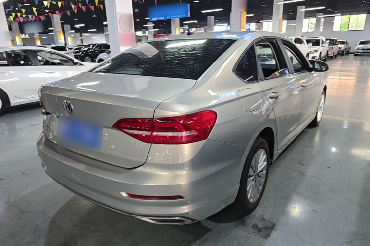 Volkswagen Lavida 2019 car image #7