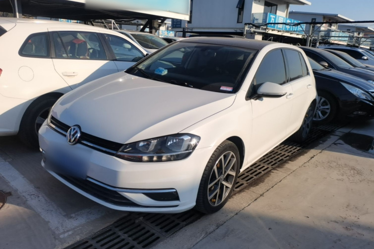 Volkswagen Golf 2018 #2 Volkswagen Golf 2018 car image #2