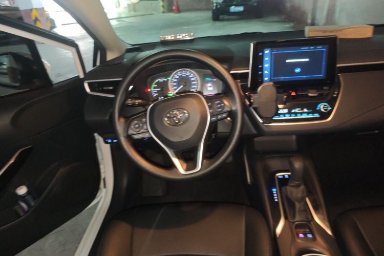 Toyota Corolla 2021 car image #11
