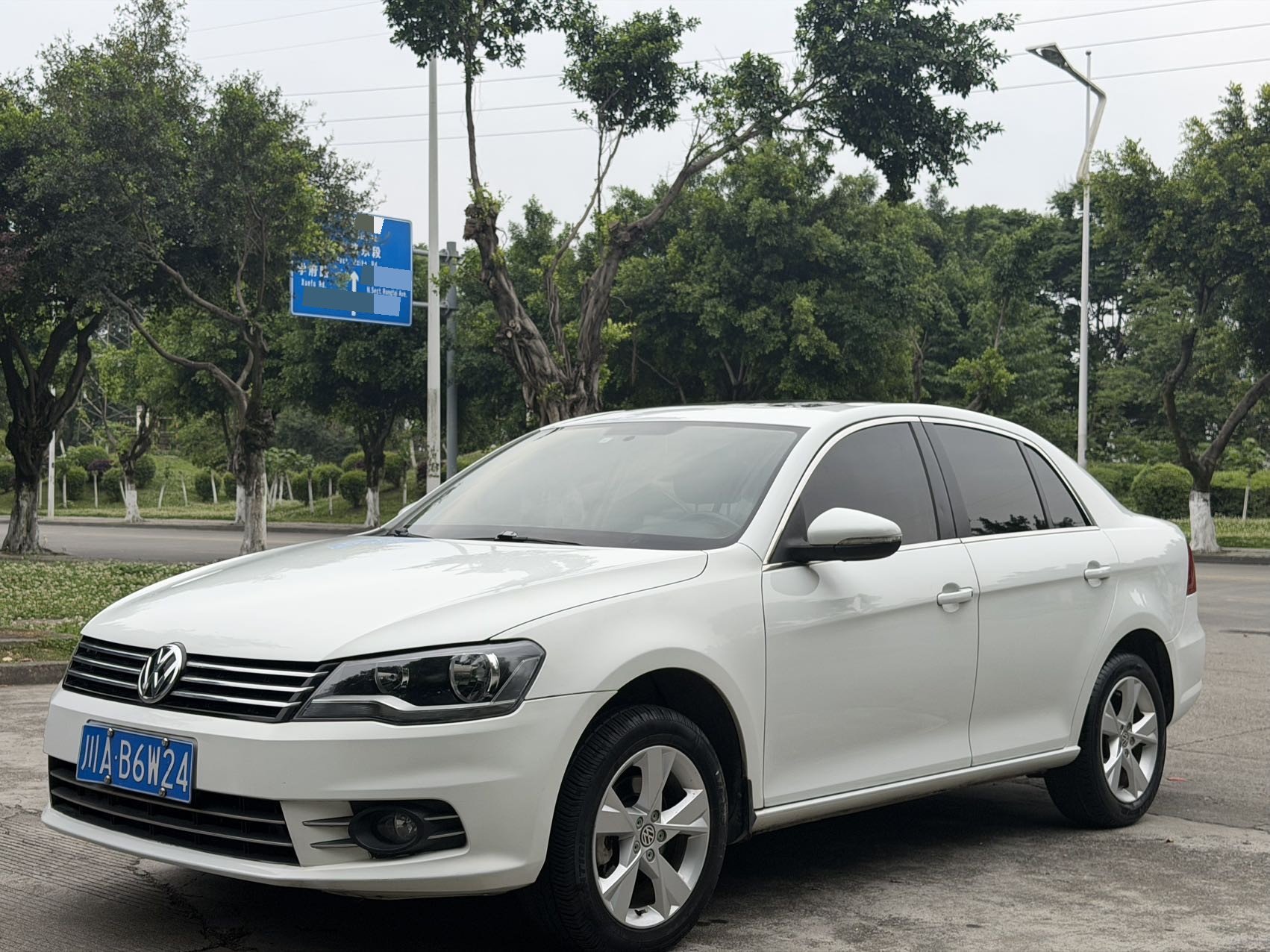Volkswagen Bora 2014 Volkswagen Bora 2014 car image