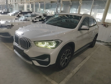 BMW X1 2021 BMW X1 2021 car image