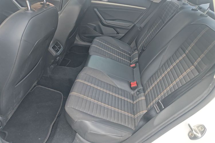 Volkswagen Lavida 2019 #19 Volkswagen Lavida 2019 car image #19