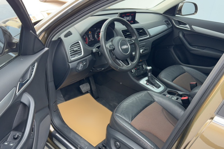 Audi Q3 2018 #25 Audi Q3 2018 car image #25