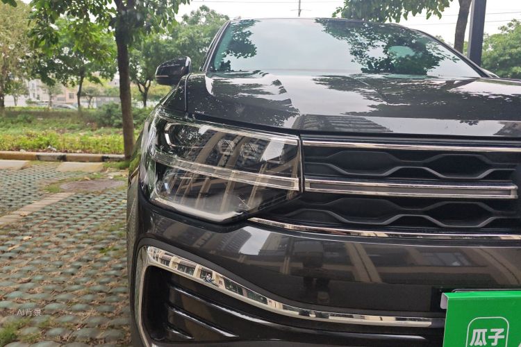 Volkswagen Tharu 2024 immagine di auto #8