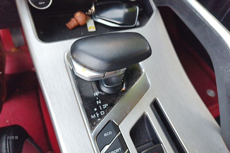 GEELY Coolray 2022 car image #16