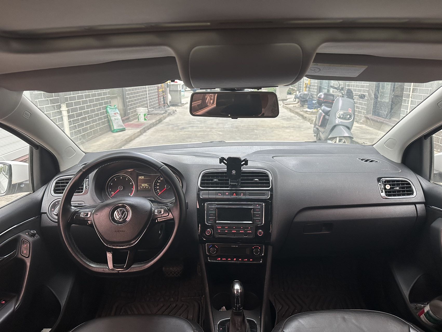 Volkswagen Polo 2016 #8 Volkswagen Polo 2016 car image #8