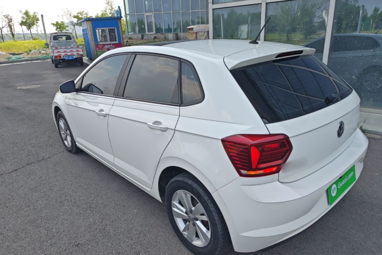 Volkswagen Polo 2021 car image #5