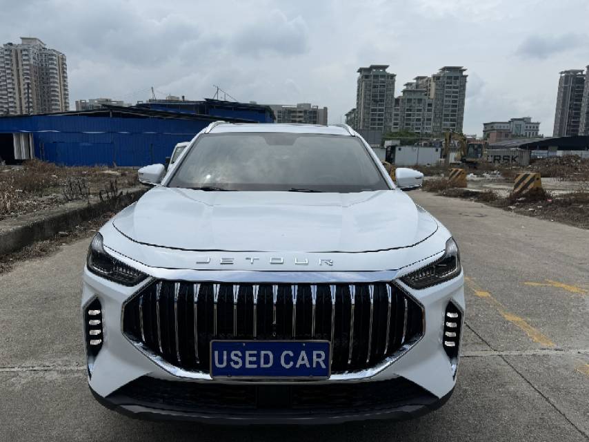 Jetour X70 PLUS 2025 car image #2