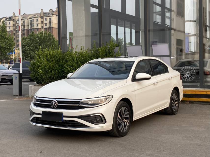 2023 2023 immagine di auto